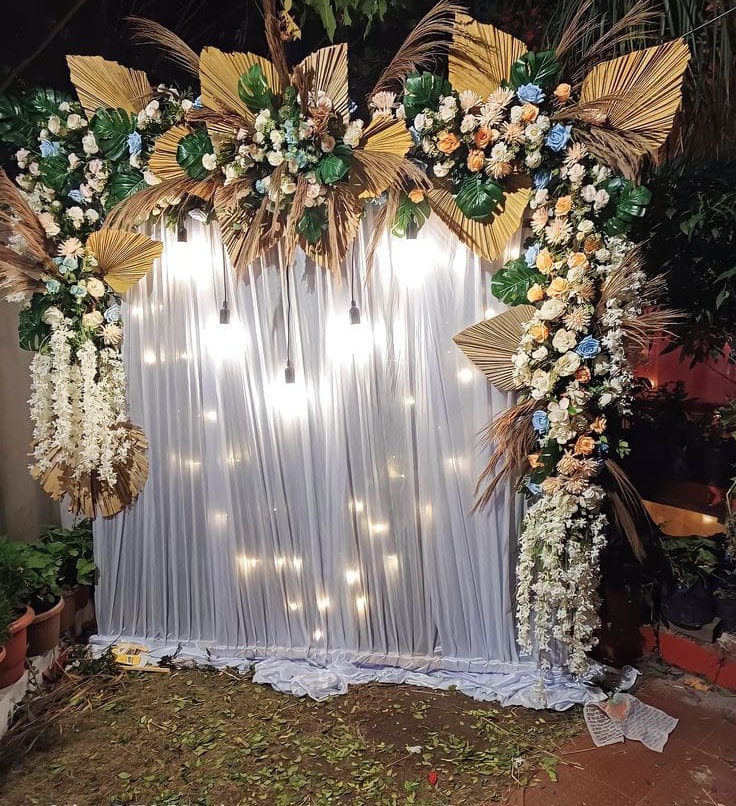 Decorated Stage floral (13)