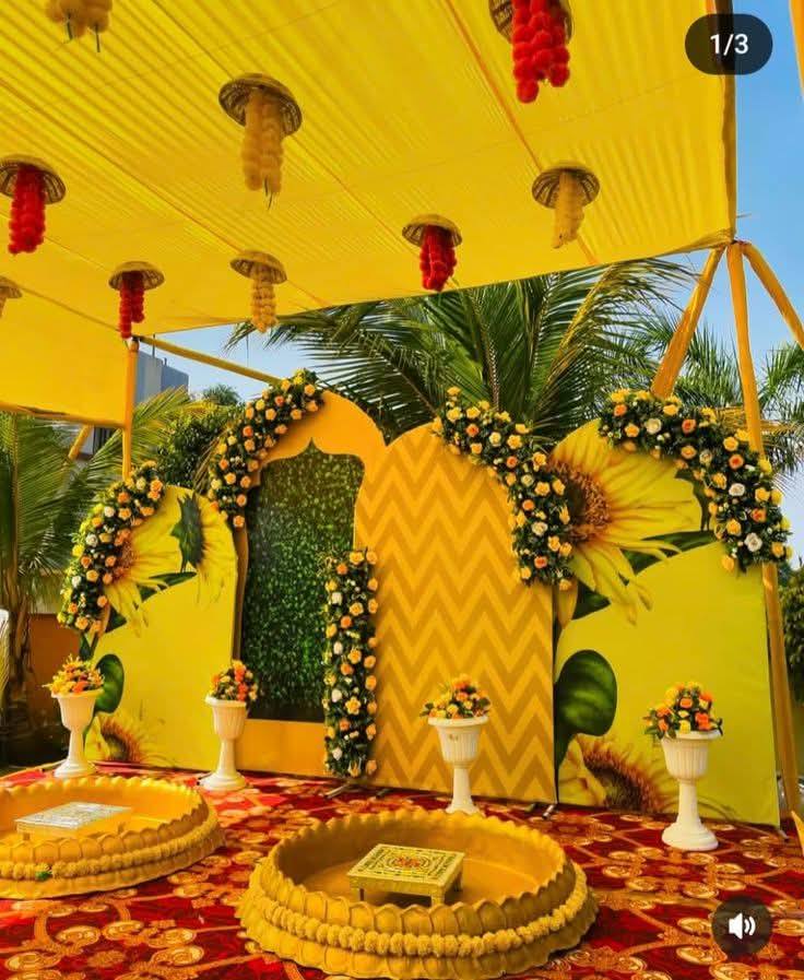 Decorated Stage floral (56)