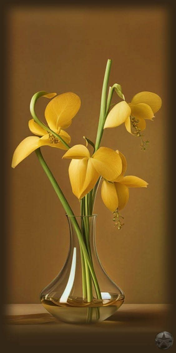 Yellow Color Flower Vase (31)