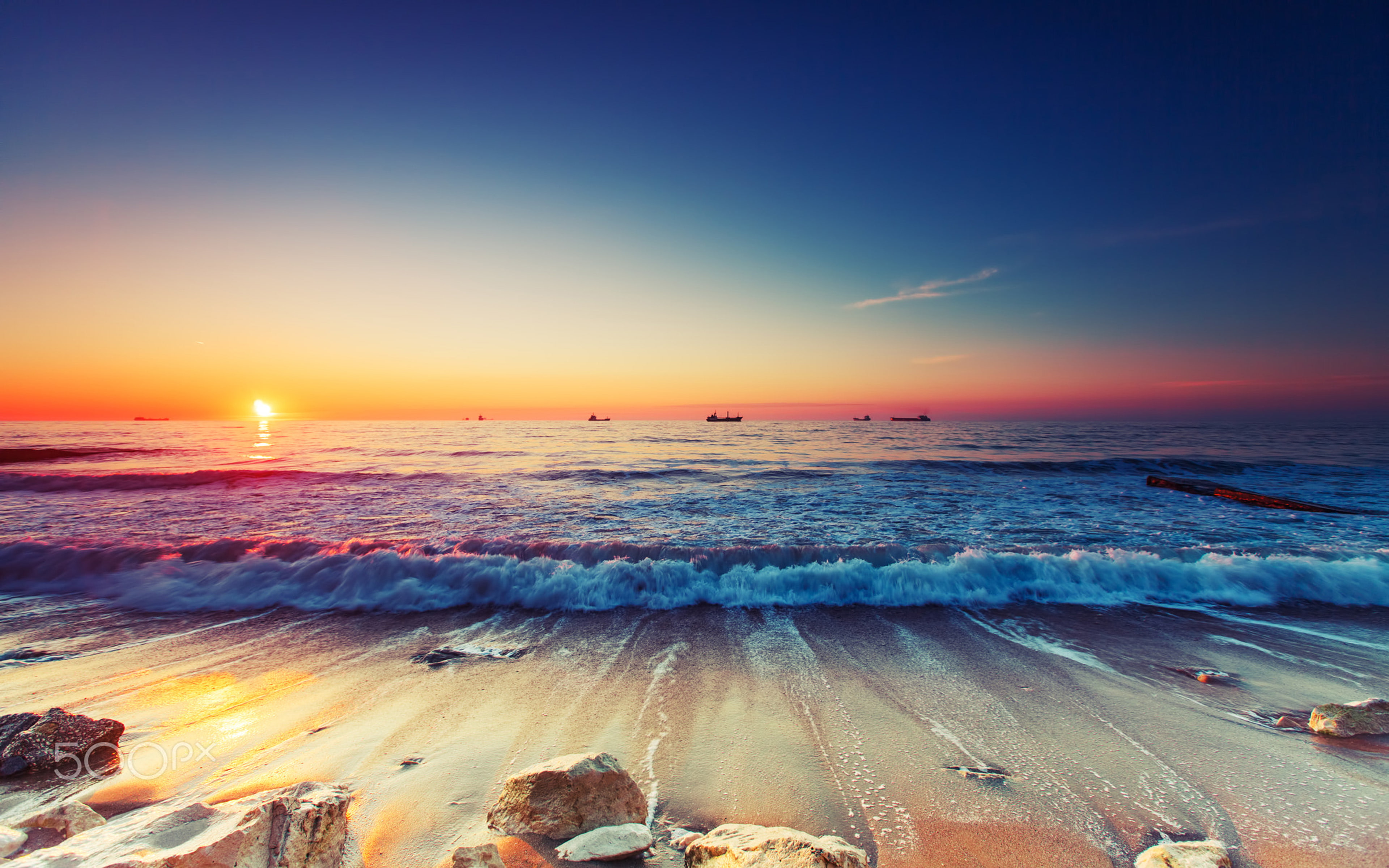 sunrise over the horizon sea ships sandy beach waves beautiful landscape wallpapers for desktop mobile phones and laptops 3840×2400 wallpaper
