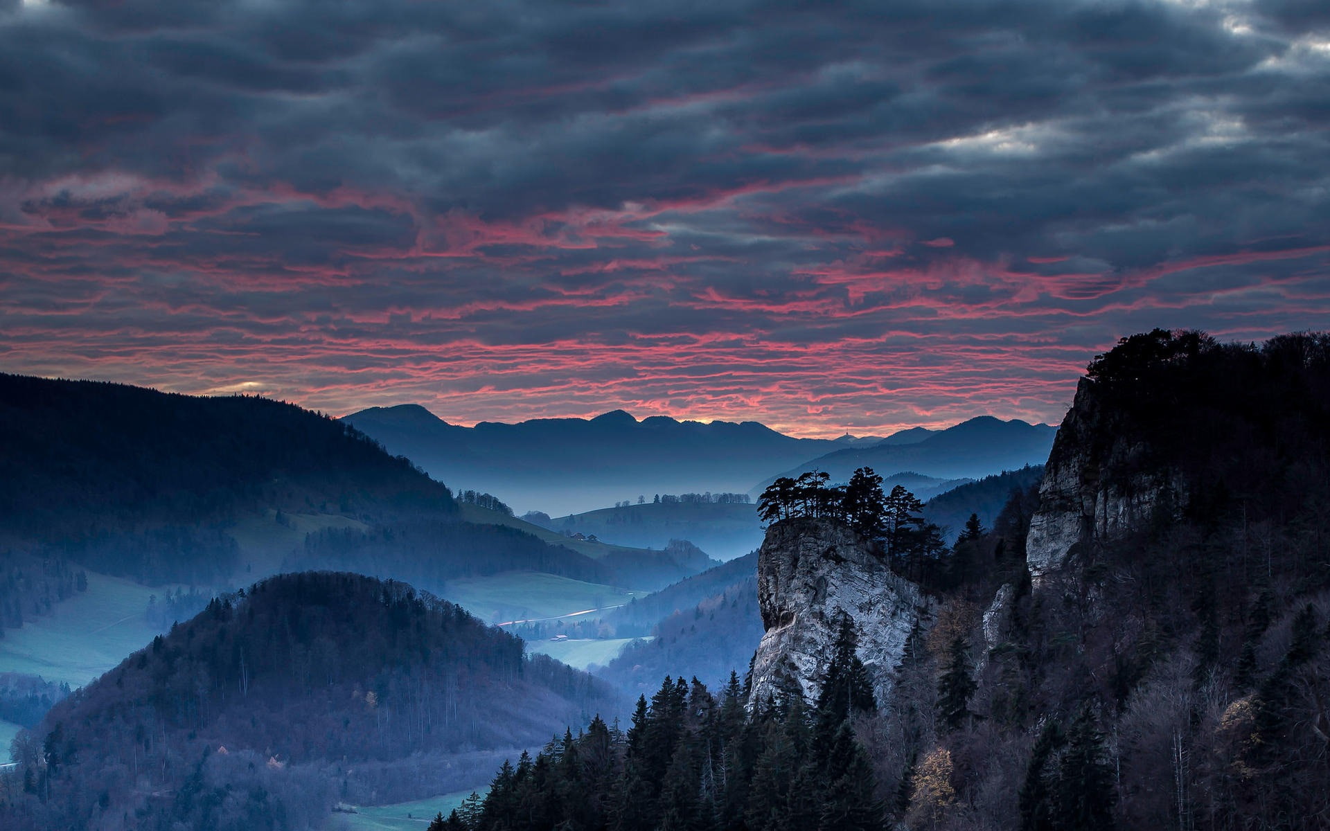 Attractive 4K Desktop Wallpaper (4)
