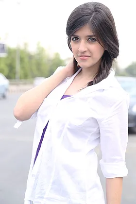 Actress Model Girl Image (13)