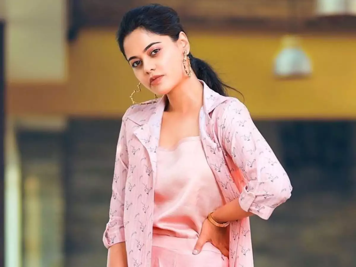 Actress Model Girl Image (23)